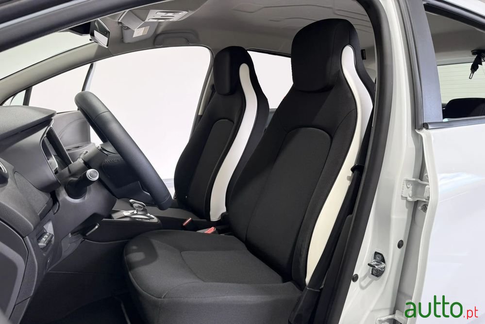 2020' Renault Zoe (C/ Bateria) Limited 50 photo #6