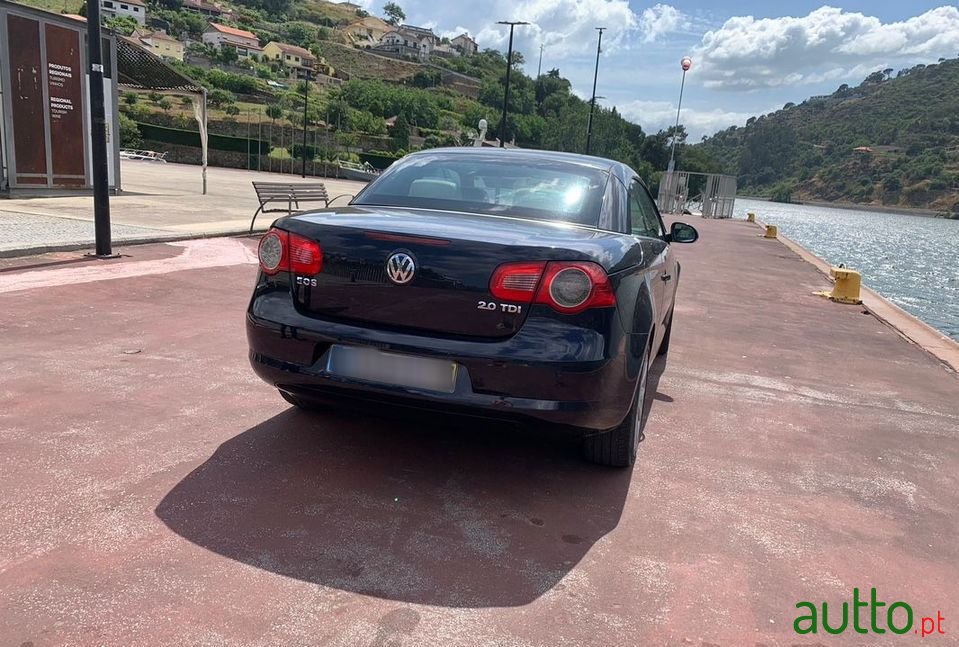 2007' Volkswagen Eos photo #1