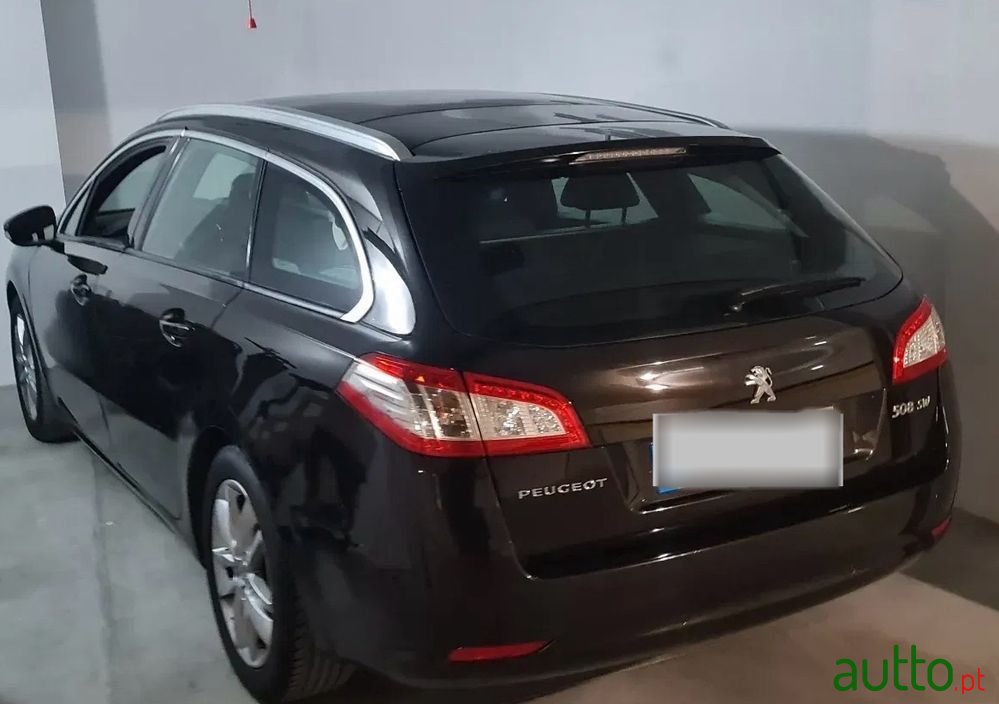 2013' Peugeot 508 Sw photo #1