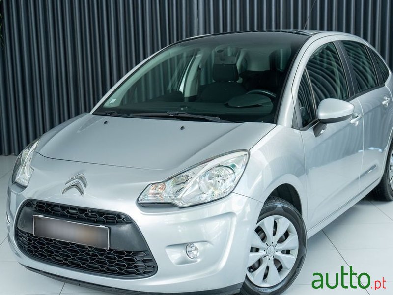 2011' Citroen C3 Hdi Fap Attraction photo #1