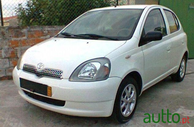 1999' Toyota Yaris 1.0 Sol photo #1