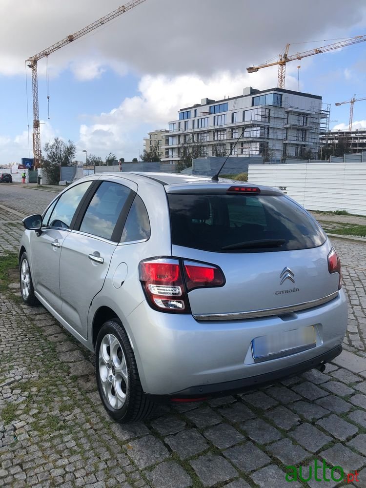 2014' Citroen C3 1.2 Vti Seduction 15 photo #6