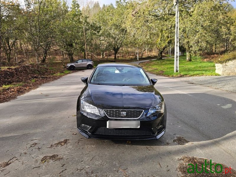 2014' SEAT Leon 1.6 Tdi Style S/S photo #4