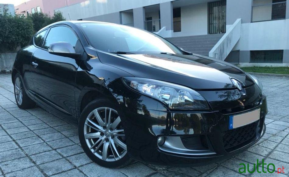 2011' Renault Megane Gt-Line photo #3