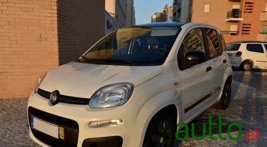 2014' Fiat Panda 1.2 5P Young photo #3