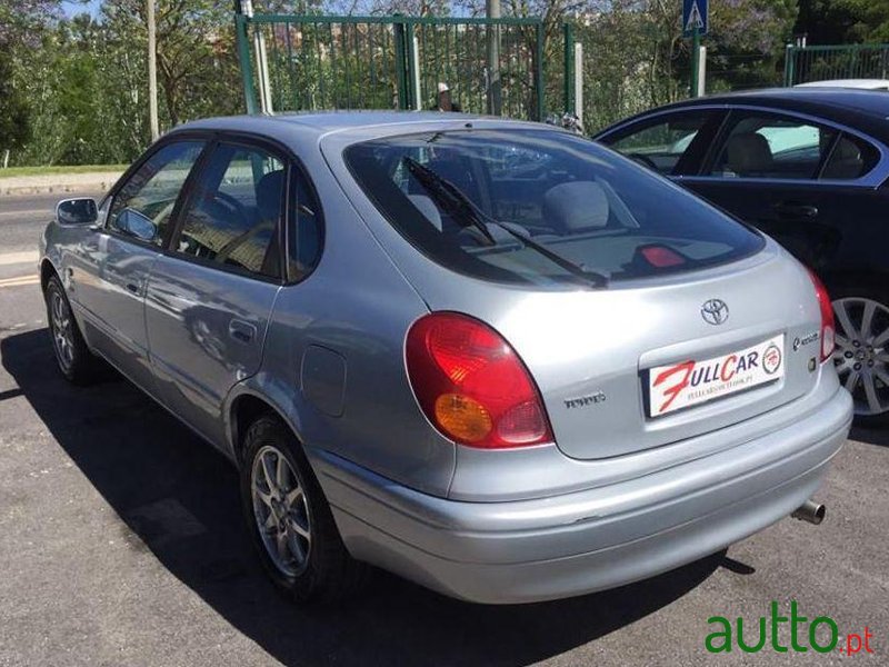 2000' Toyota Corolla L/B 1.6 G6 photo #2