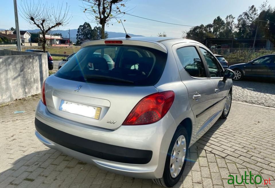 2006' Peugeot 207 photo #4