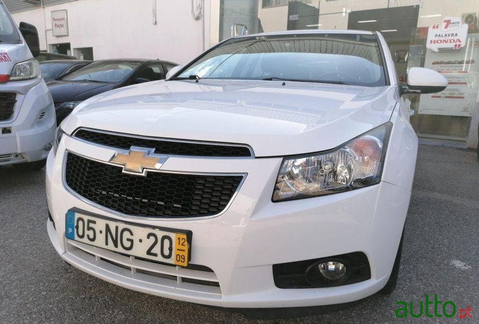 2012' Chevrolet Cruze 5P 1.6 photo #4
