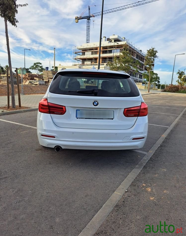 2019' BMW Série 3 D Touring Auto photo #6