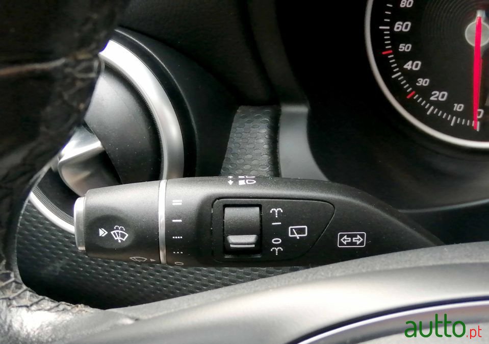 2017' Mercedes-Benz A-160 photo #6