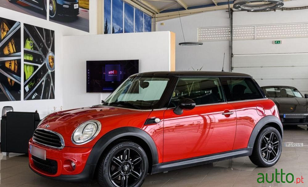 2013' MINI One D photo #1