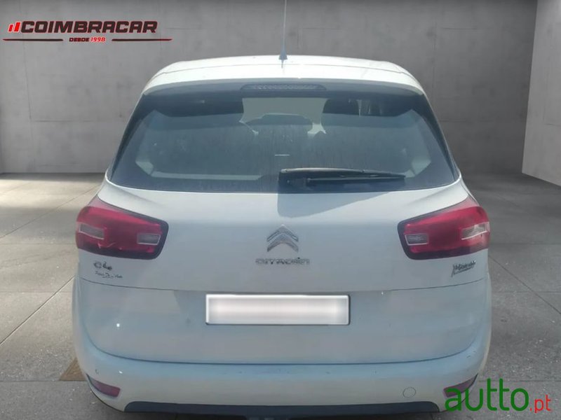 2014' Citroen C4 Picasso photo #5