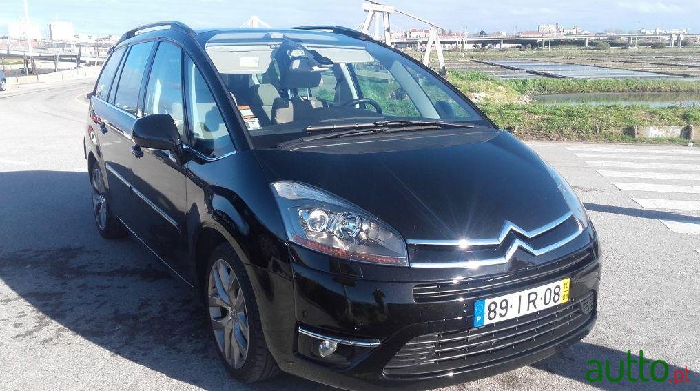 2010' Citroen C4 Picasso 1.6 Hdi Exclusive photo #3