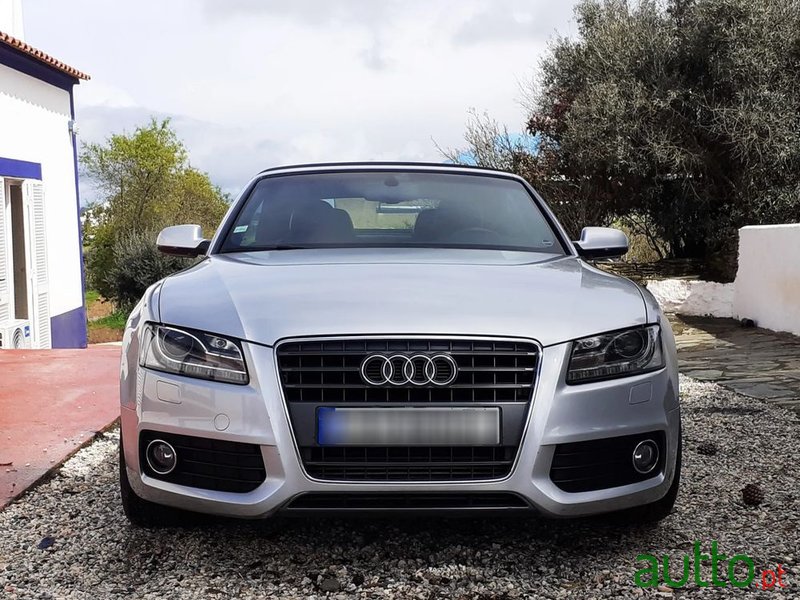 2010' Audi A5 photo #5