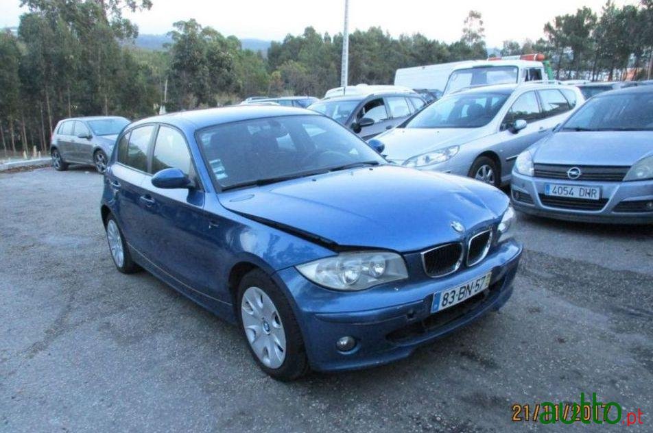 2006' BMW 120 D photo #1