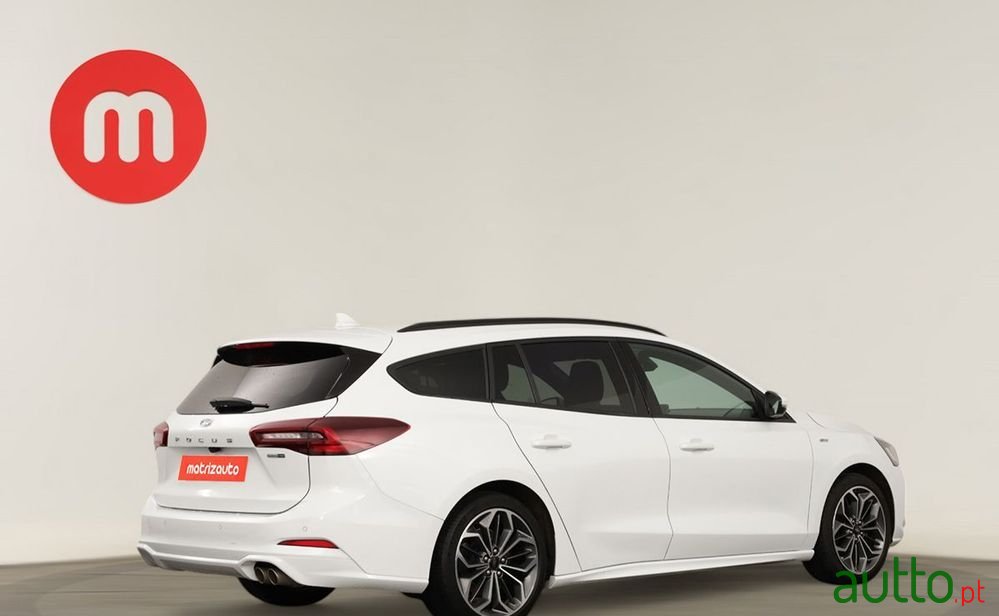 2022' Ford Focus Sw photo #4