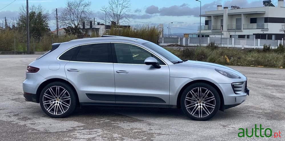 2016' Porsche Macan S photo #3