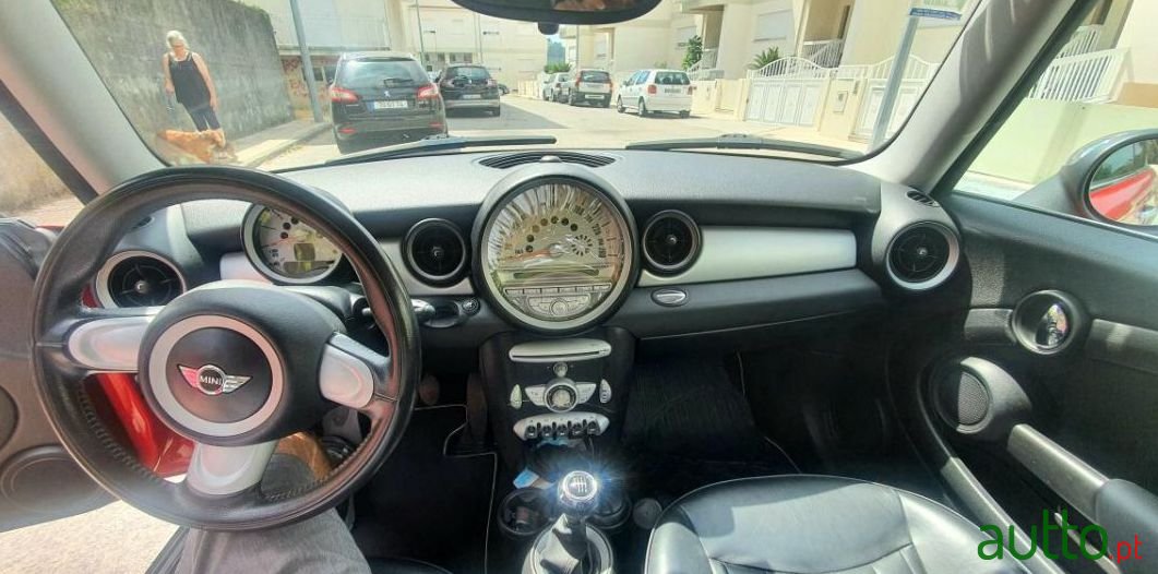 2010' MINI One One D photo #1