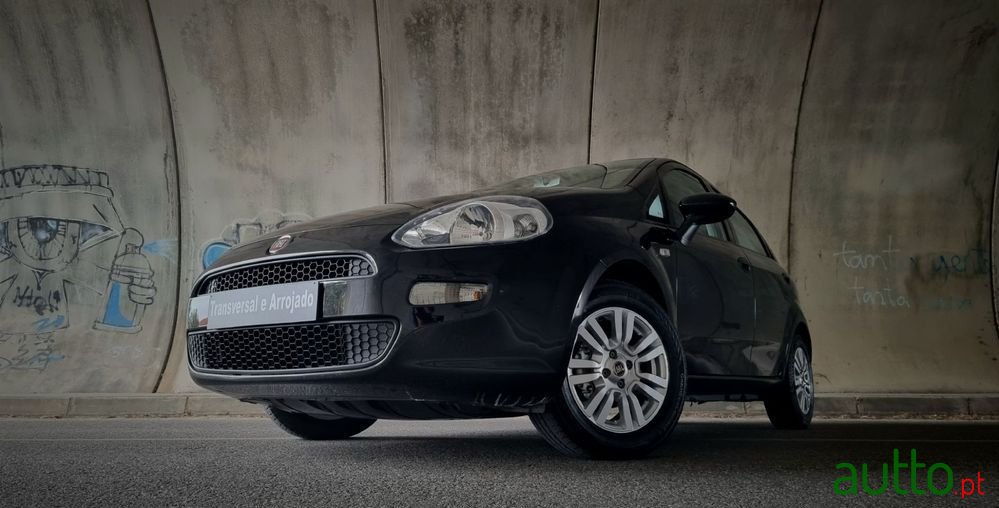 2017' Fiat Punto photo #2