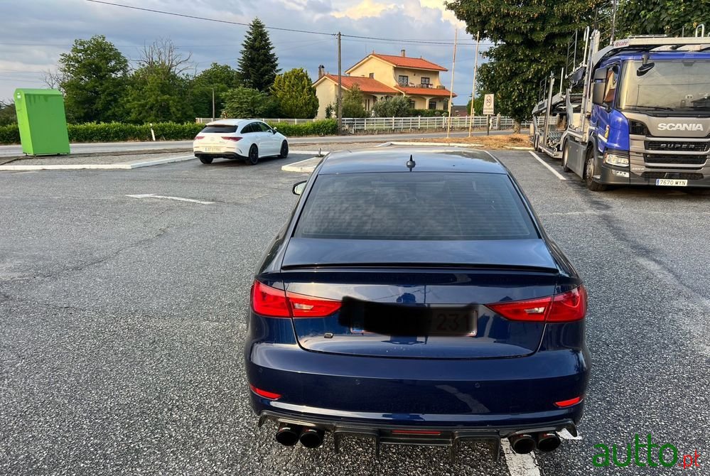2016' Audi S3 Limousine photo #2