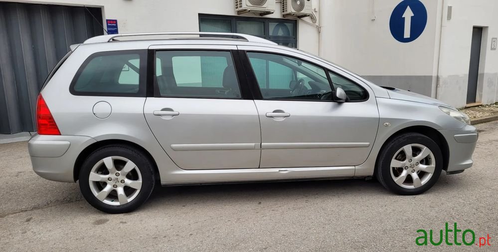 2007' Peugeot 307 Sw photo #6