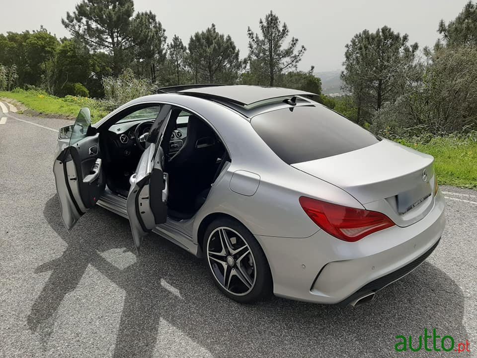 2014' Mercedes-Benz CLA photo #2