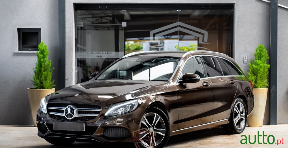 2015' Mercedes-Benz C 220 photo #1