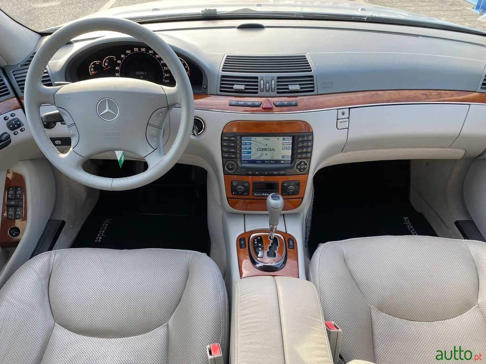 2005' Mercedes-Benz S-320 photo #4