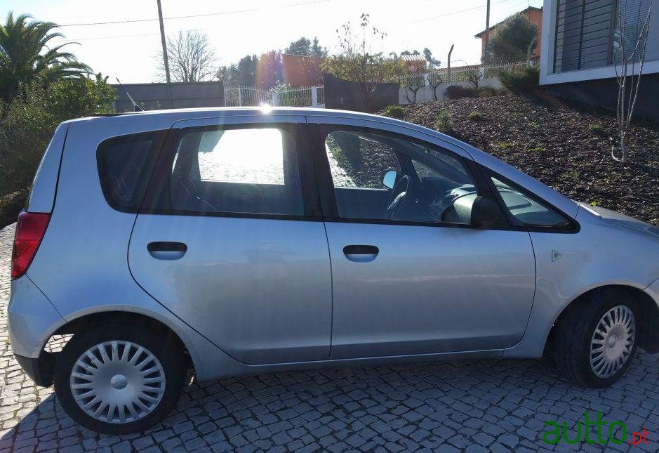 2009' Mitsubishi Colt 1.1 Invite Cleartec photo #1