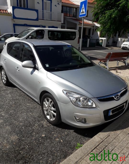 2008' Hyundai i30 photo #1