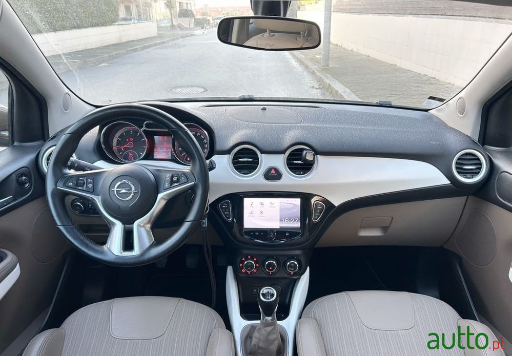 2014' Opel Adam photo #5