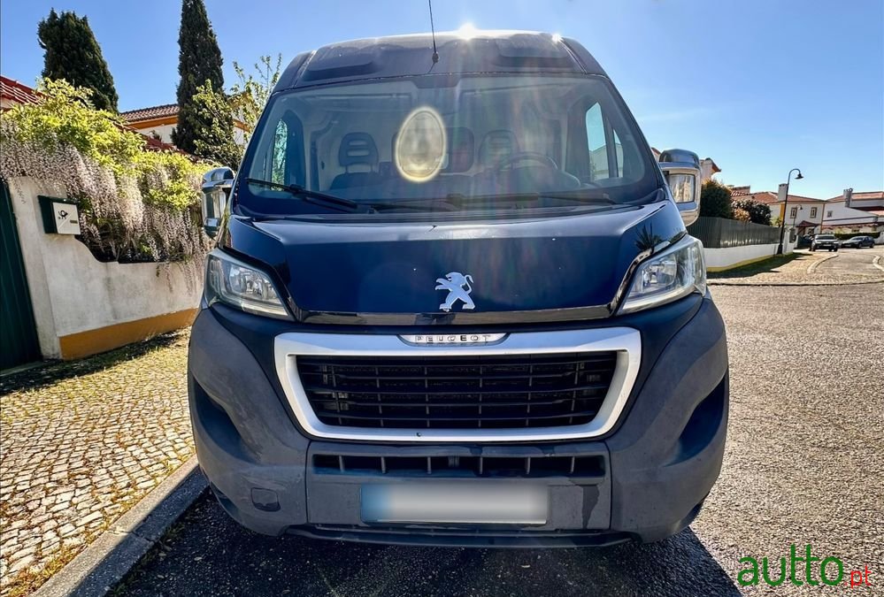 2015' Peugeot Boxer L2H2 Standard photo #1