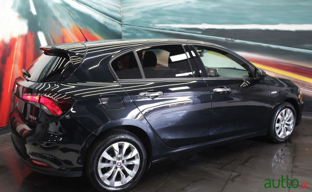 2018' Fiat Tipo photo #3