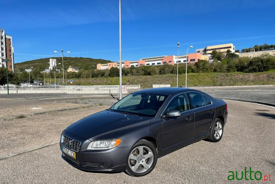 2008' Volvo S80 photo #4