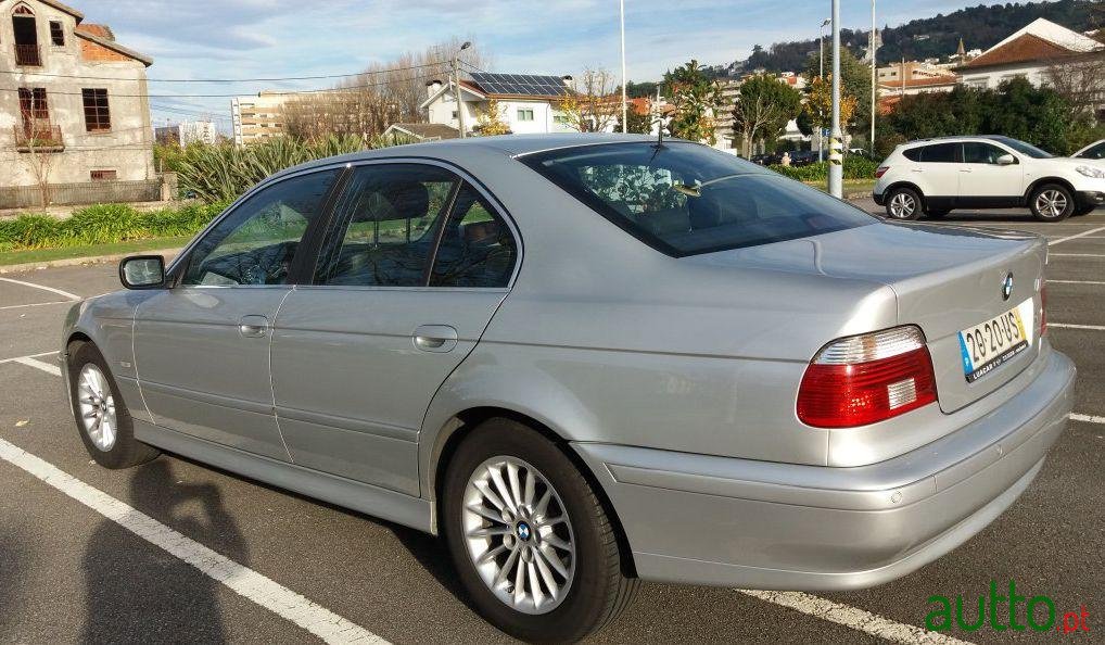 2003' BMW 520 D photo #2