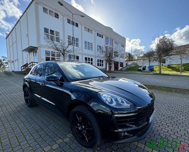 2014' Porsche Macan S Diesel Pdk photo #2