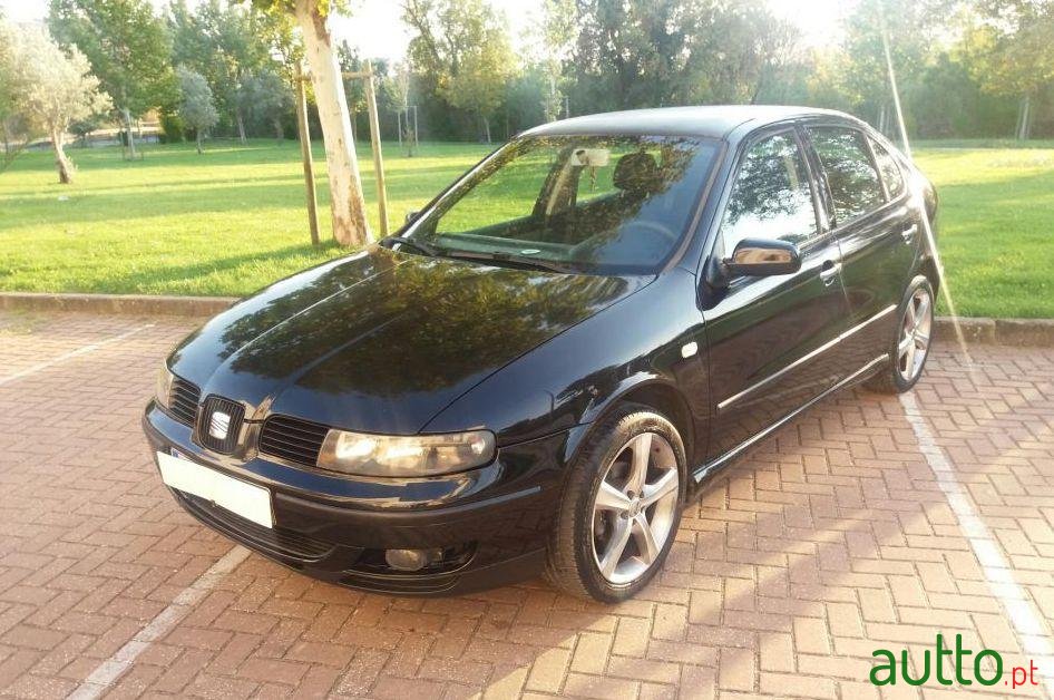 2000' SEAT Leon 1.6 Sr Sport photo #2