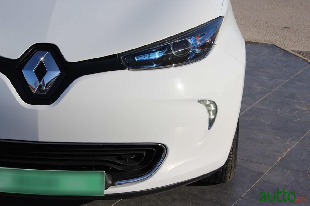 2013' Renault Zoe photo #4