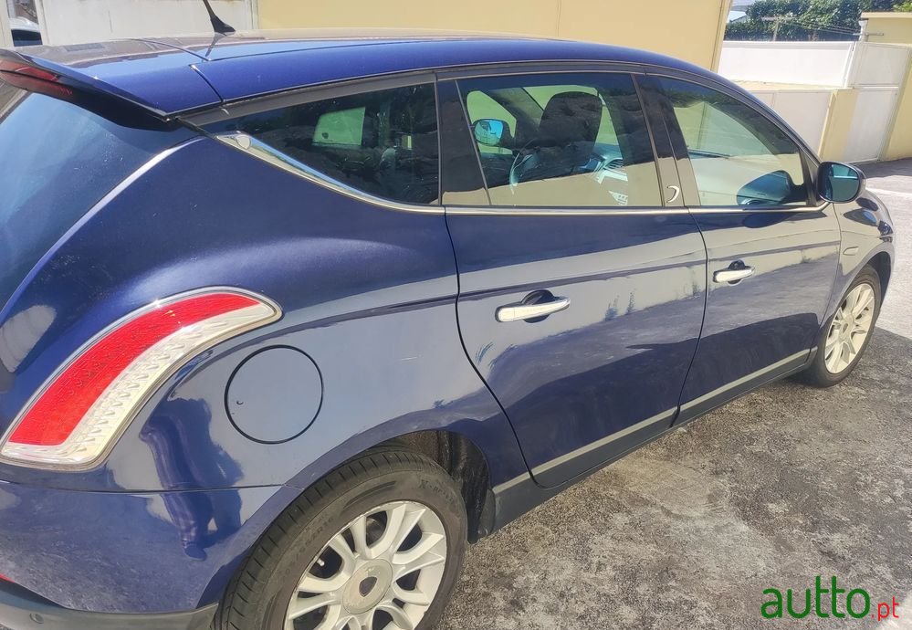 2009' Lancia Delta 1.6 M-Jet Platino photo #1