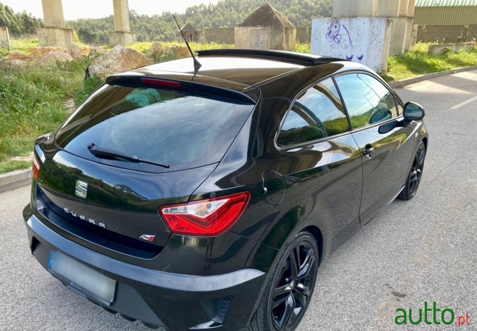 2016' SEAT Ibiza photo #2