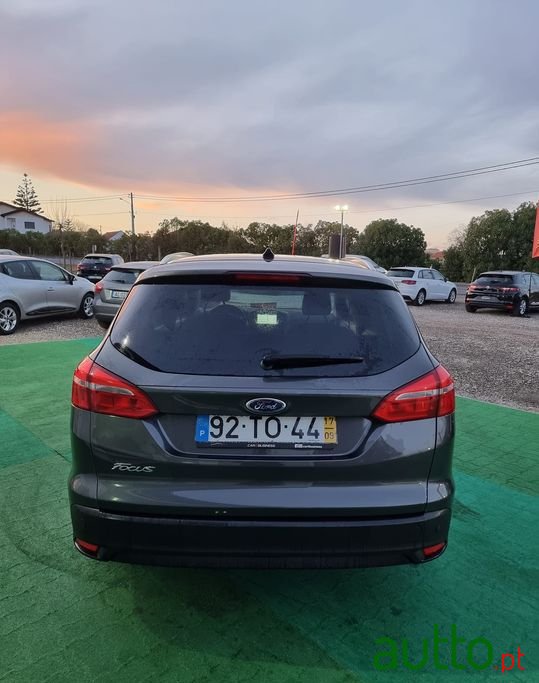 2017' Ford Focus Sw photo #6