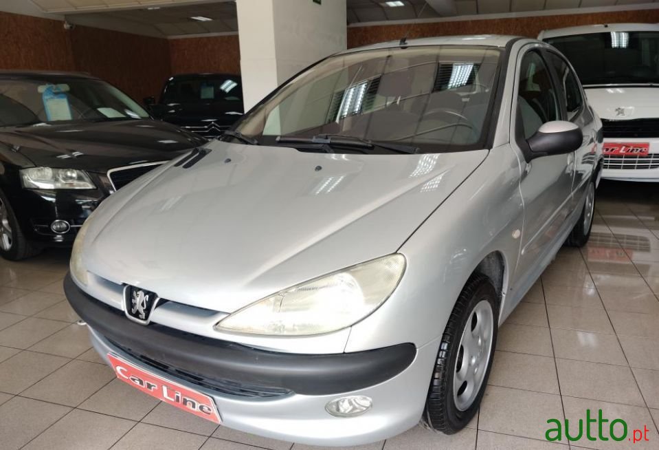 2002' Peugeot 206 photo #1