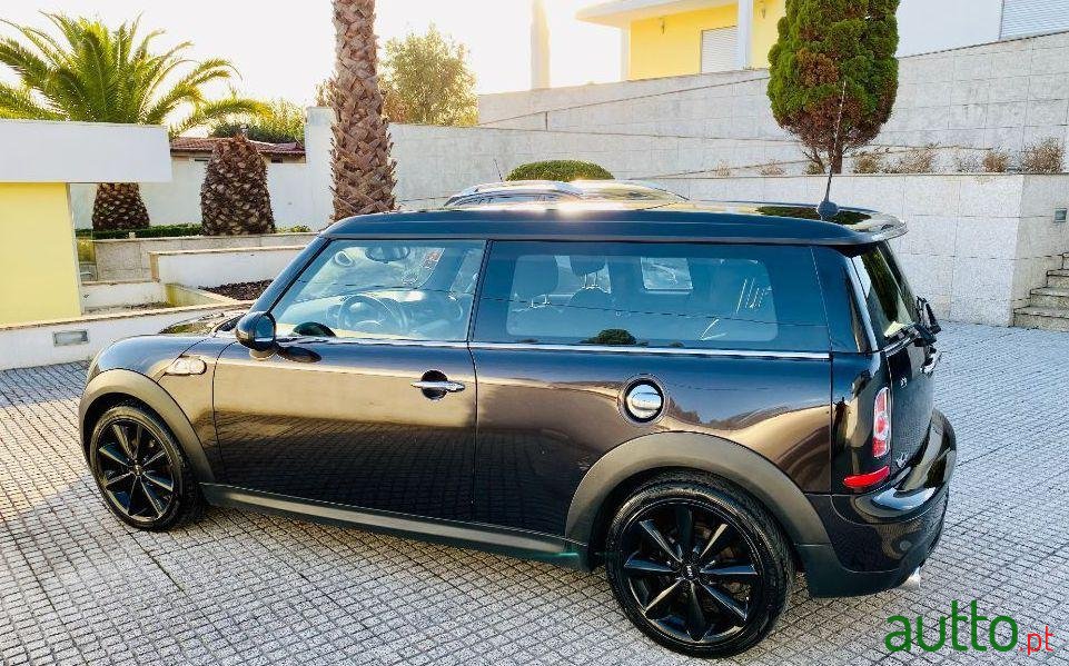 2013' MINI Clubman photo #2