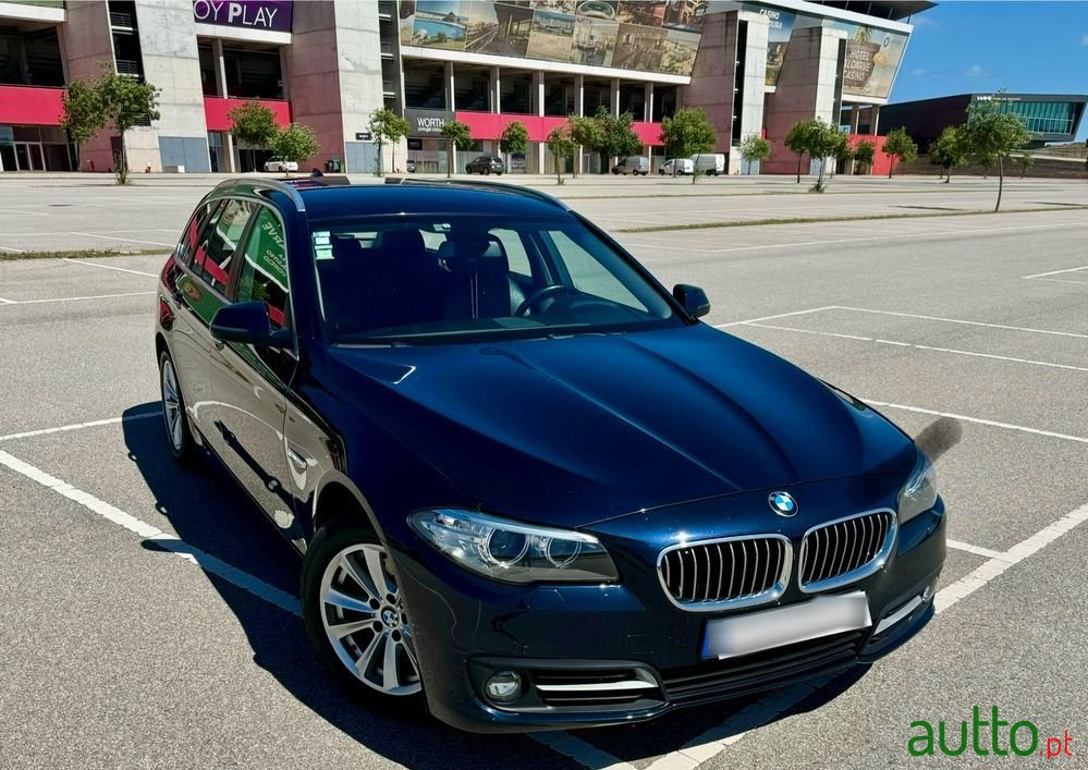 2015' BMW 520 D Touring Aut. photo #1