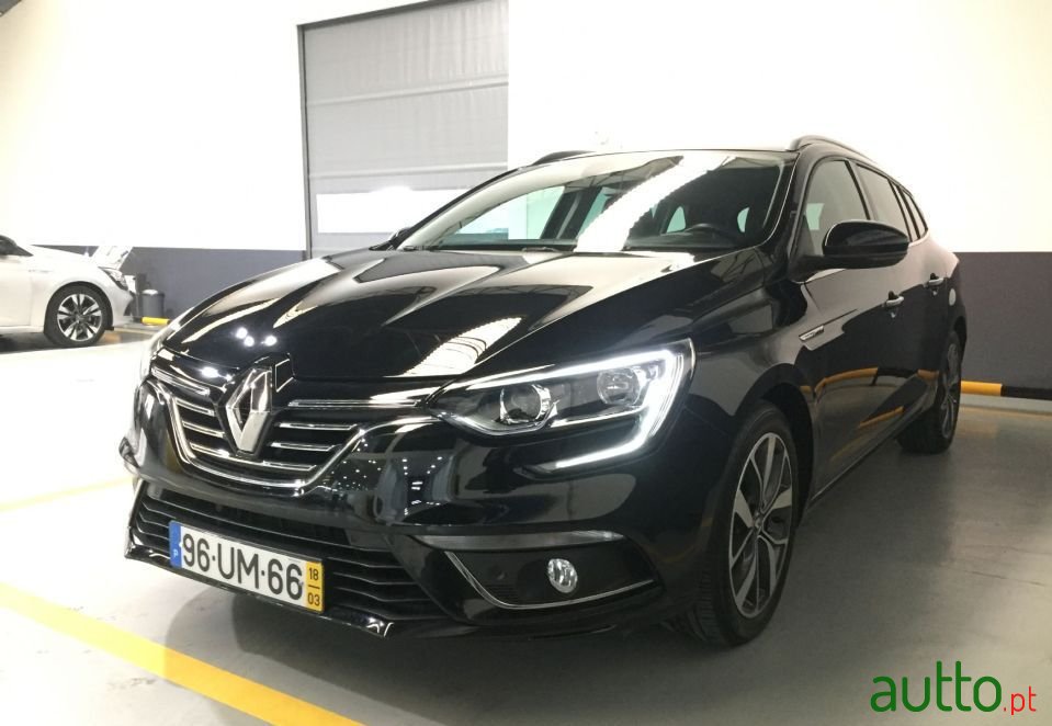 2018' Renault Megane Sport Tourer photo #4