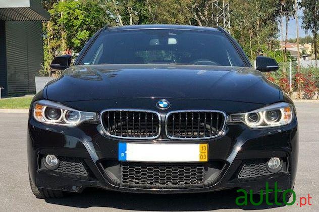 2013' BMW 320 photo #1