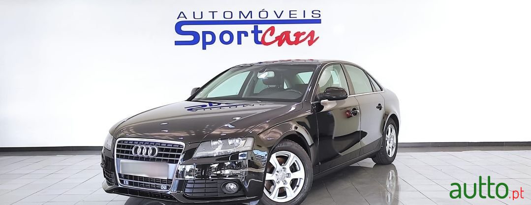 2011' Audi A4 photo #1