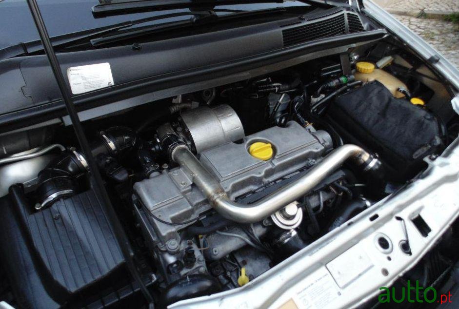 2001' Opel Zafira photo #4