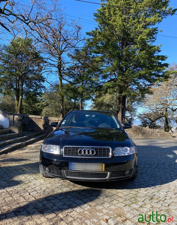 2002' Audi A4 Avant photo #5