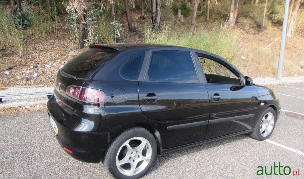 2006' SEAT Ibiza photo #1